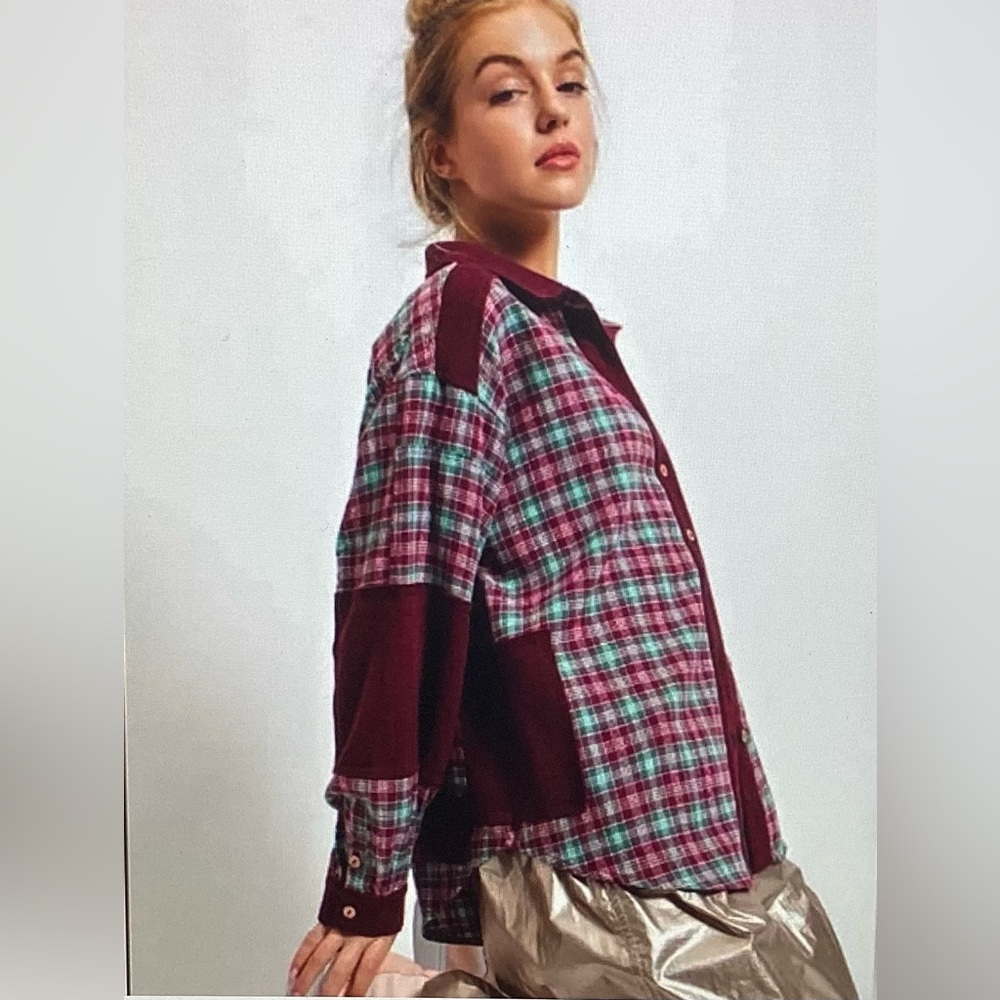 NWT Easel Plaid Button-Down Shirt - size small - Picture 4 of 5